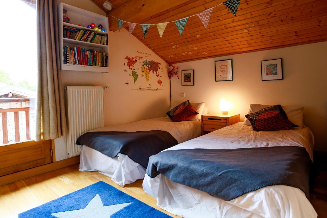 Chamonix Large Chalet, Sleeps 12, 200M2, 5 Bedroom, 4 Bathroom, Garden, Jacuzzi, Sauna Extérieur photo