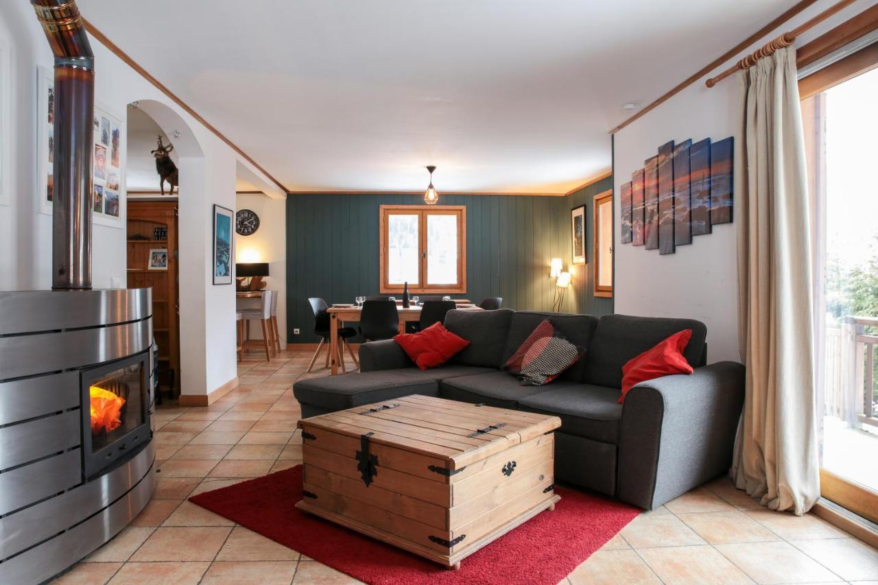 Chamonix Large Chalet, Sleeps 12, 200M2, 5 Bedroom, 4 Bathroom, Garden, Jacuzzi, Sauna Extérieur photo