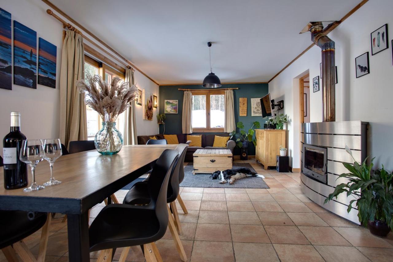 Chamonix Large Chalet, Sleeps 12, 200M2, 5 Bedroom, 4 Bathroom, Garden, Jacuzzi, Sauna Extérieur photo